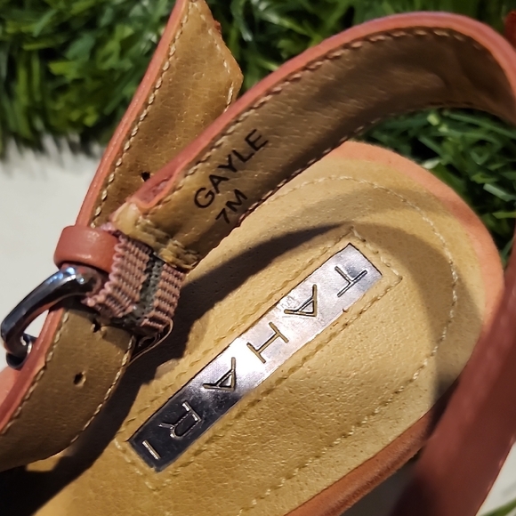 Tahari Blush Pink Slingback Heels - Picture 4 of 9